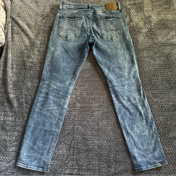 American Eagle Outfitters Blue Slim Jeans Distressed - Picture 2 of 13